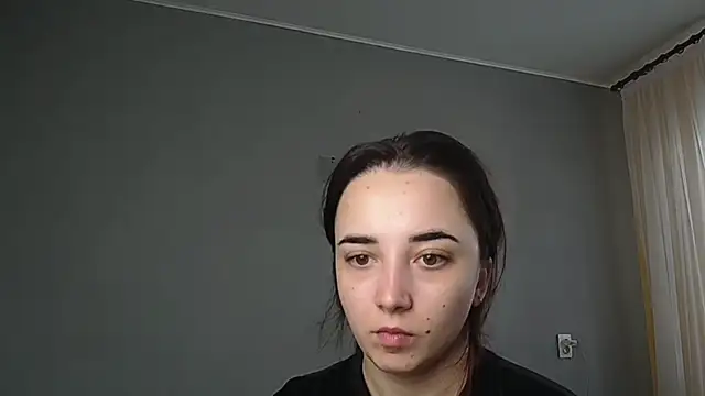 Eva Gloryy online show from 15, 4, 2026