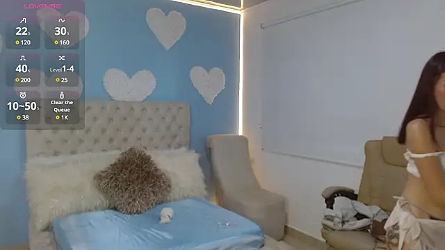 Rossie Belucci online show from 23, 1, 2025