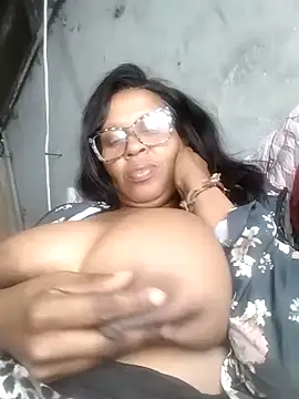 Snapshot of bubblendz1988 chatting on 10, 6, 2026 bubblendz1988 online show from 10, 6, 2026