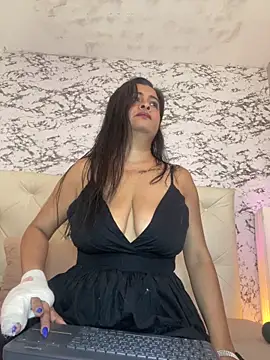 Lili  taylor online show from 14, 9, 2025