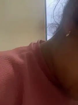 Snapshot of Lili__taylor chatting on 13, 2, 2026 Lili taylor online show from 13, 2, 2026