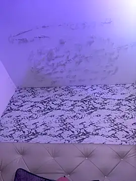 Lili  taylor online show from 20, 9, 2025