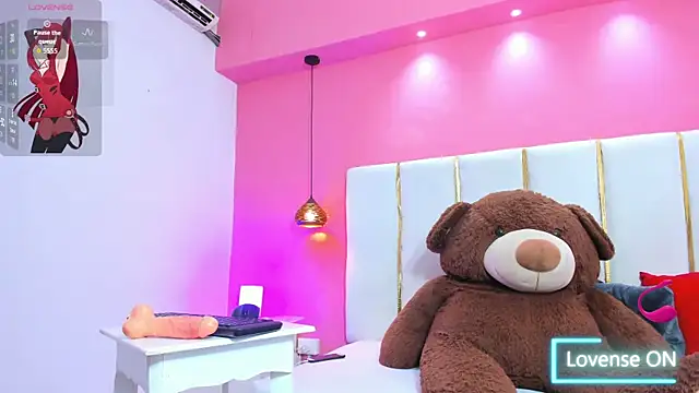 Alliison fox online show from 15, 10, 2025