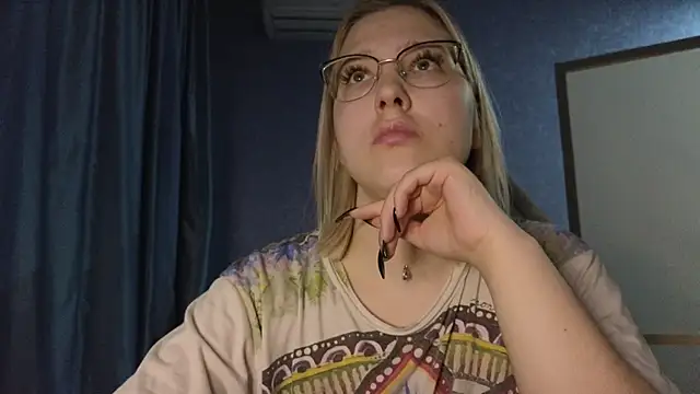 HotBrandyX online show from 15, 11, 2025