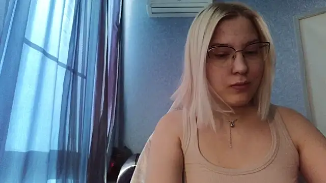 HotBrandyX online show from 25, 10, 2025