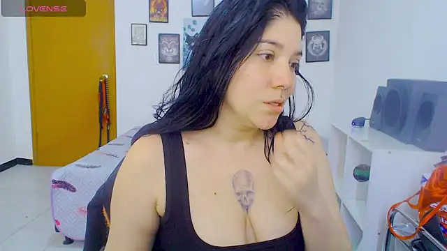 sharonnleon online show from 6, 3, 2026