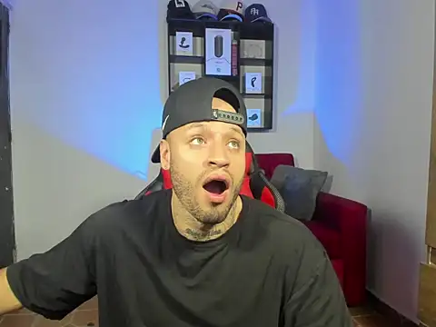 dereckgreen online show from 13, 3, 2025