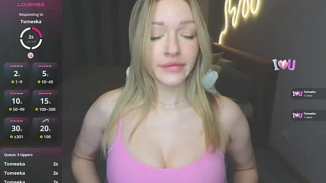 Snapshot of MargaretSweet1 chatting on 9, 2, 2026 MargaretSweet1 online show from 9, 2, 2026