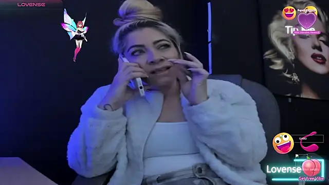 viktoria davis  online show from 24, 11, 2025