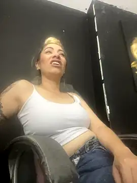 viktoria davis  online show from 10, 9, 2025