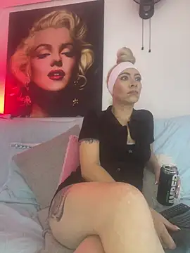 viktoria davis  online show from 5, 6, 2026