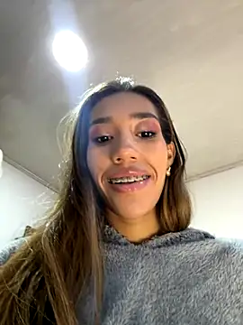 zoe storm online show from 23, 9, 2025