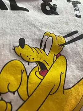 zoe storm online show from 25, 3, 2026