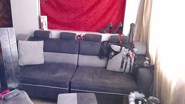 sachaclinford online show from 2, 10, 2025