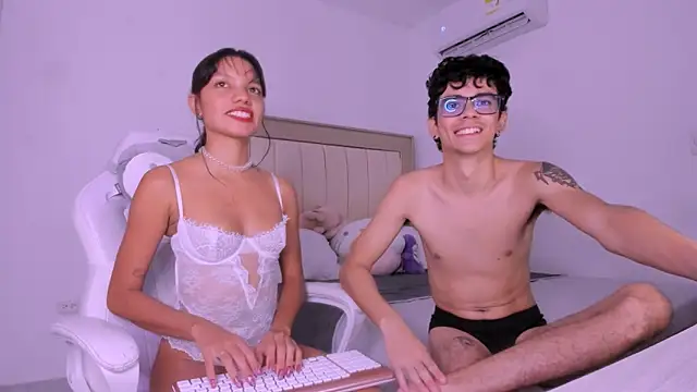 purpleonfir3 online show from 18, 1, 2025