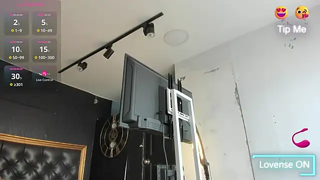 DalayMoore online show from 26, 9, 2025