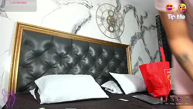 DalayMoore online show from 27, 2, 2026