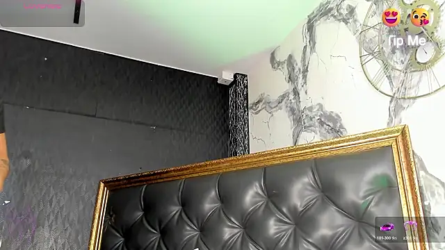 DalayMoore online show from 4, 3, 2026