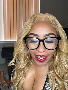 hazelbaby8880 online show from 12, 2, 2025