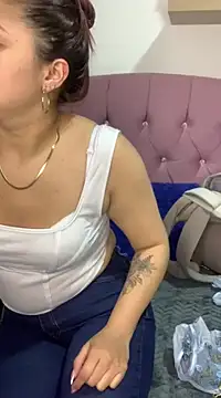 Snapshot of tania_23 chatting on 14, 2, 2025 tania 23 online show from 14, 2, 2025