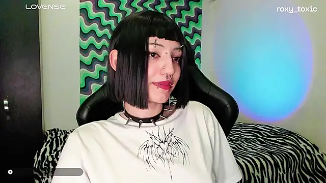 roxy toxic online show from 19, 3, 2025