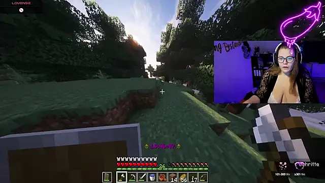 EveBaker04 online show from 6, 10, 2025