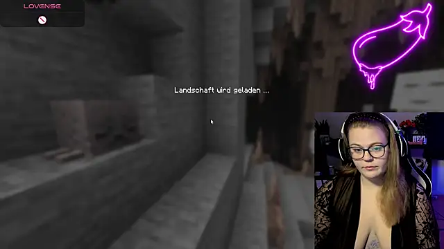 EveBaker04 online show from 4, 10, 2025