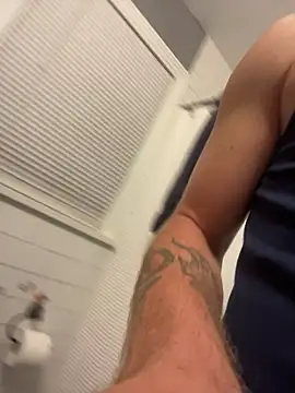 biggzee6 online show from 8, 1, 2026