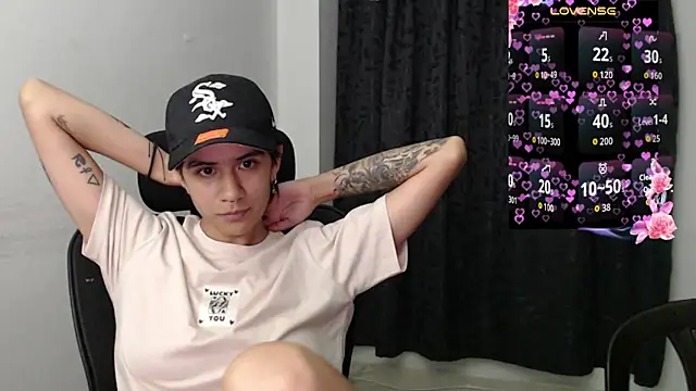 Snapshot of Dha_lia0 chatting on 25, 2, 2026 Dha lia0 online show from 25, 2, 2026