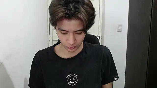 Snapshot of Dha_lia0 chatting on 23, 1, 2025 Dha lia0 online show from 23, 1, 2025