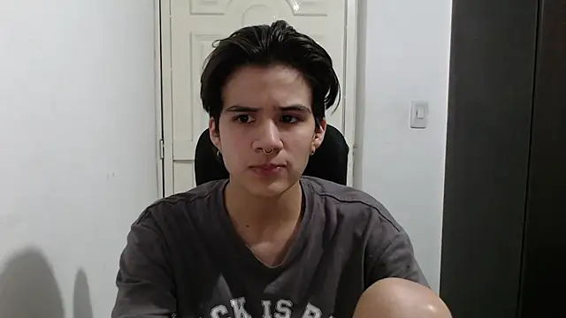 Snapshot of Dha_lia0 chatting on 18, 1, 2025 Dha lia0 online show from 18, 1, 2025