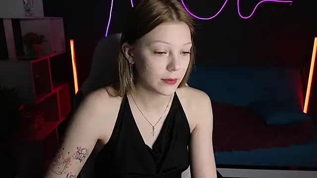 MiaWhisper online show from 23, 1, 2025