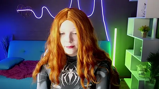 MiaWhisper online show from 28, 1, 2025