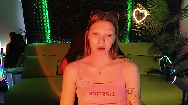 MiaWhisper online show from 13, 2, 2025