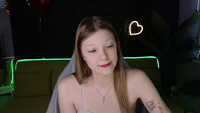 MiaWhisper online show from 17, 3, 2025