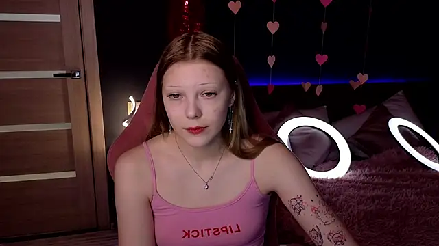 MiaWhisper online show from 16, 2, 2025