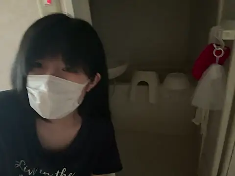 Snapshot of riri_riri_jp chatting on 10, 7, 2026 riri riri jp online show from 10, 7, 2026