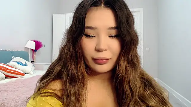 Minamin 20 online show from 13, 9, 2025