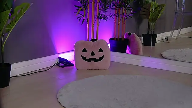 PatriciaSpice online show from 6, 11, 2025