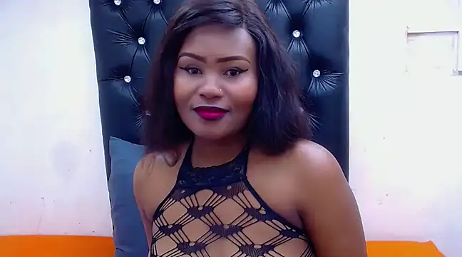 Naughtyashellxx online show from 28, 1, 2025