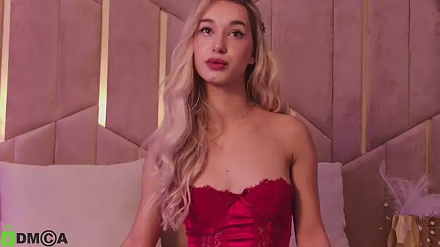 MaeveDream online show from 16, 11, 2025