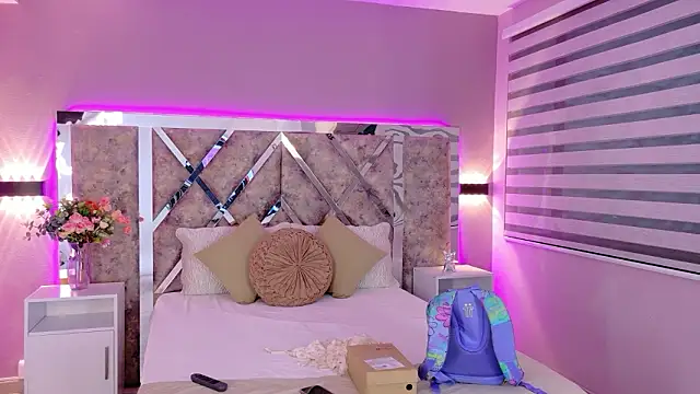 ValeriaOrtega online show from 27, 2, 2026