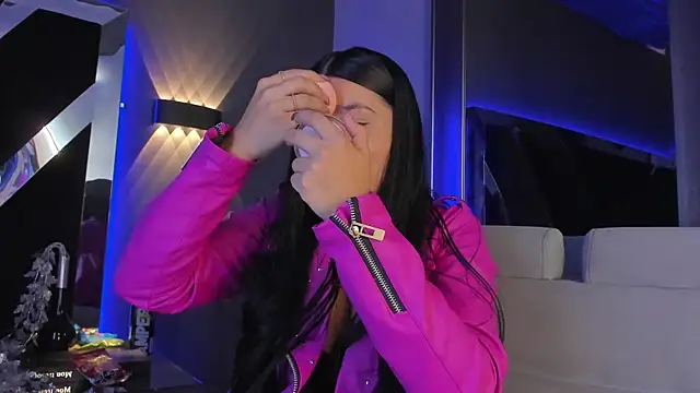 ValeriaOrtega online show from 19, 9, 2025