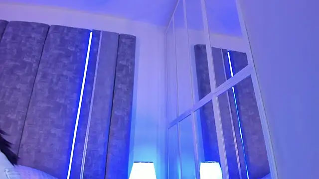 ValeriaOrtega online show from 3, 3, 2025