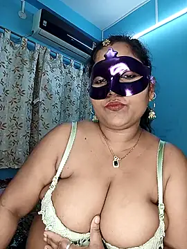 Snapshot of hevensex143 chatting on 12, 2, 2026 hevensex143 online show from 12, 2, 2026