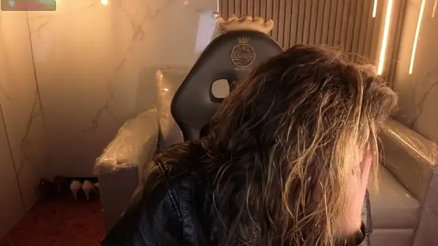 Kitten Cam online show from 8, 1, 2026