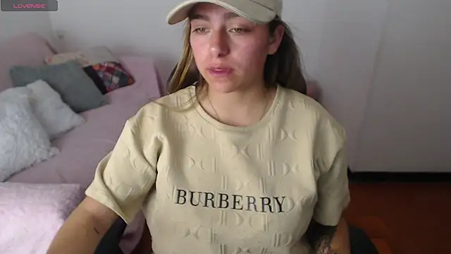 Kitten Cam online show from 20, 12, 2025