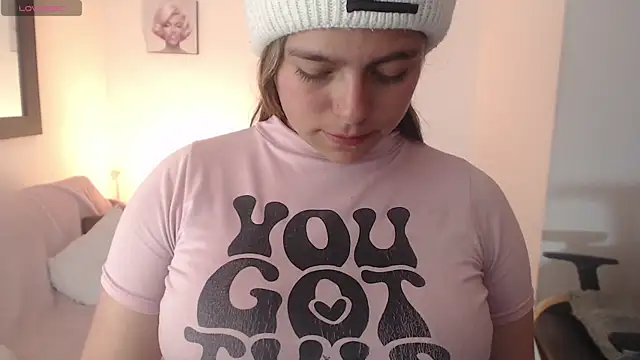 Kitten Cam online show from 14, 12, 2025