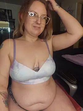 TattedMamaXOXO online show from 20, 2, 2025