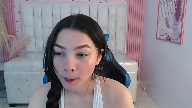 shalon diaz s online show from 13, 11, 2025